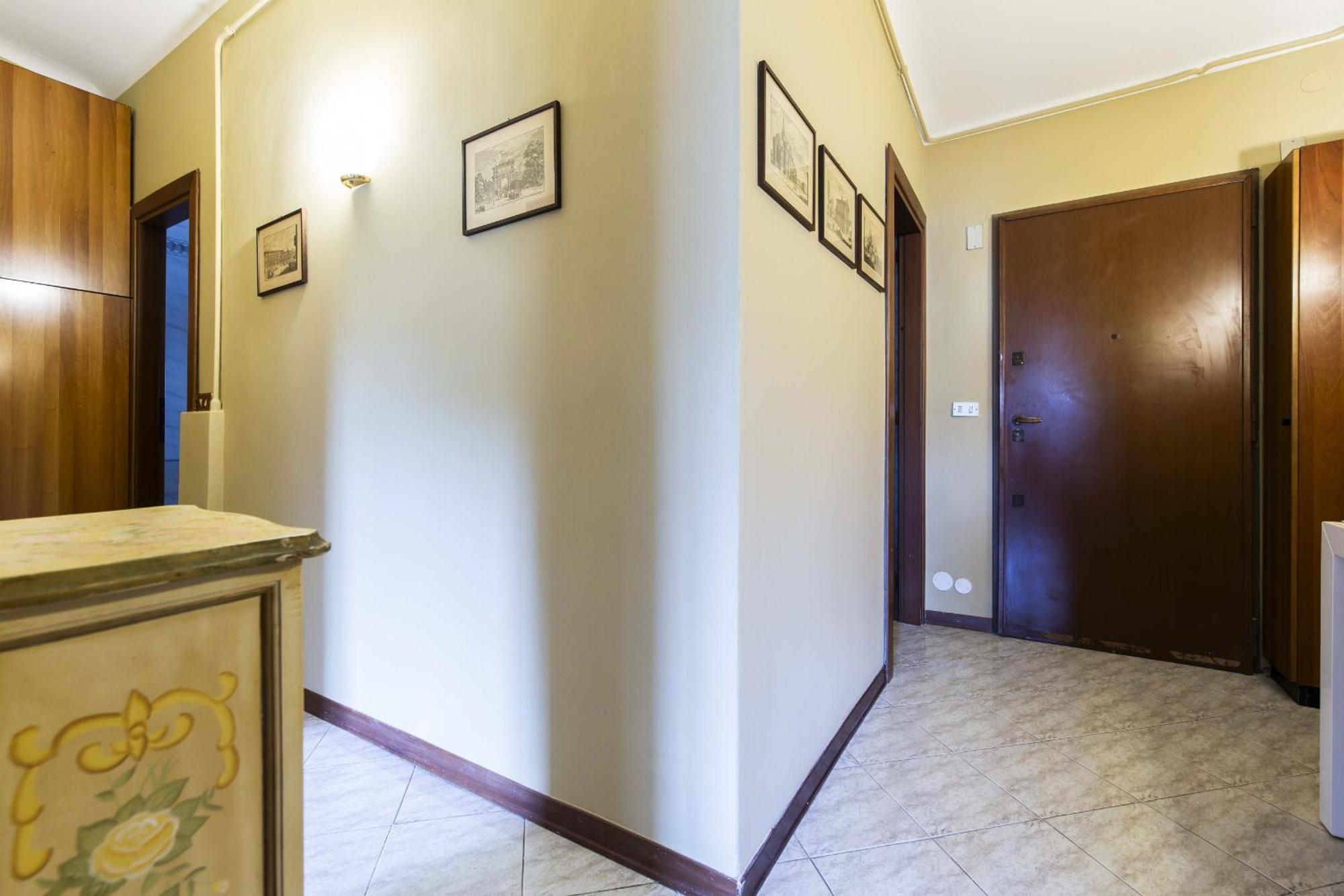 Castelfidardo 8 Appartamento *