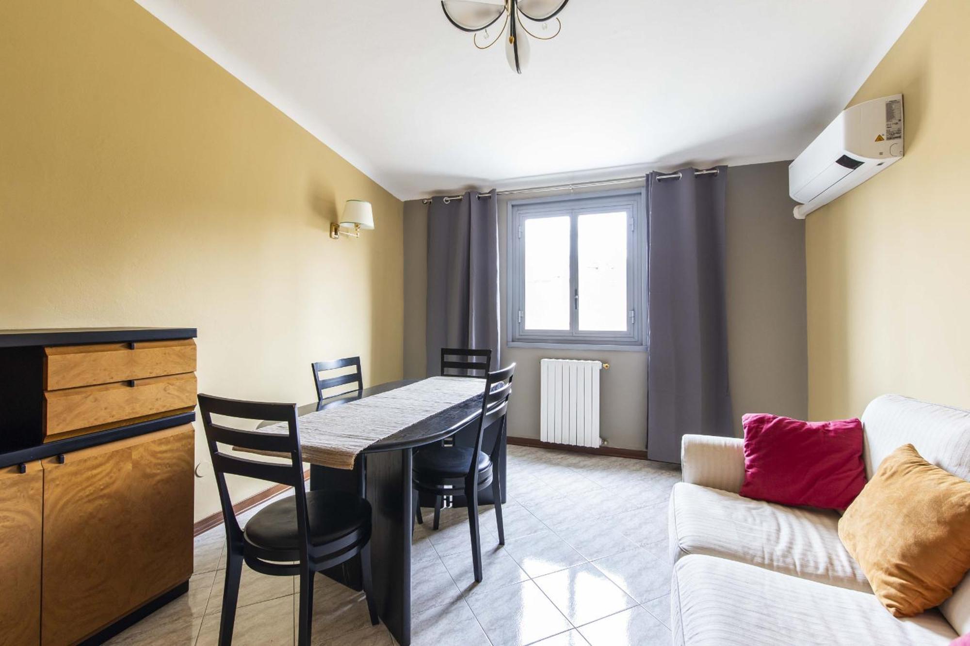 Castelfidardo 8 Appartamento *